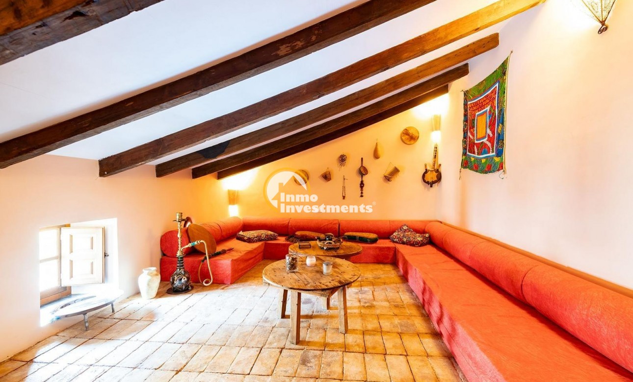 Till salu - village house - Los Martinez Del Puerto - Los Martínez del Puerto