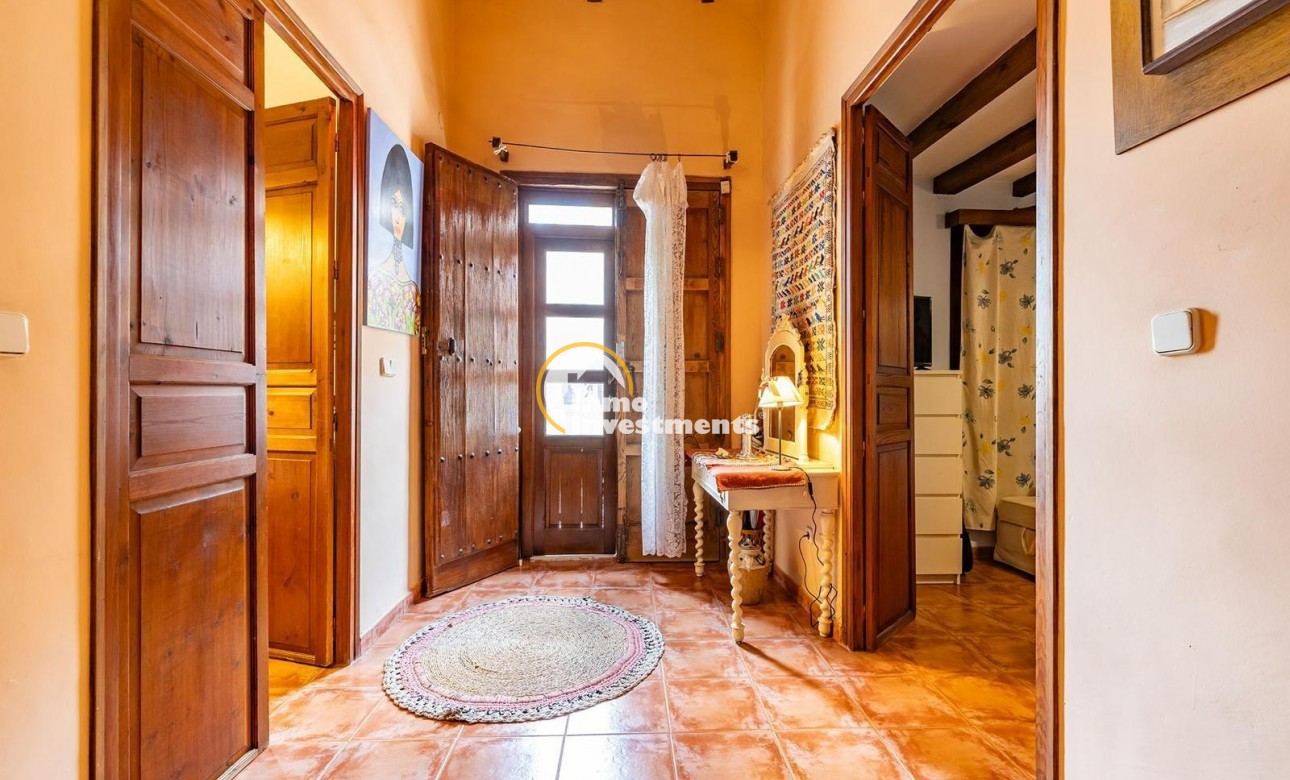 Till salu - village house - Los Martinez Del Puerto - Los Martínez del Puerto