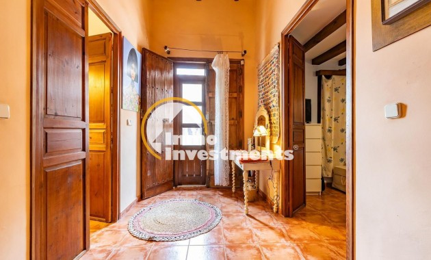 Till salu - village house - Los Martinez Del Puerto - Los Martínez del Puerto