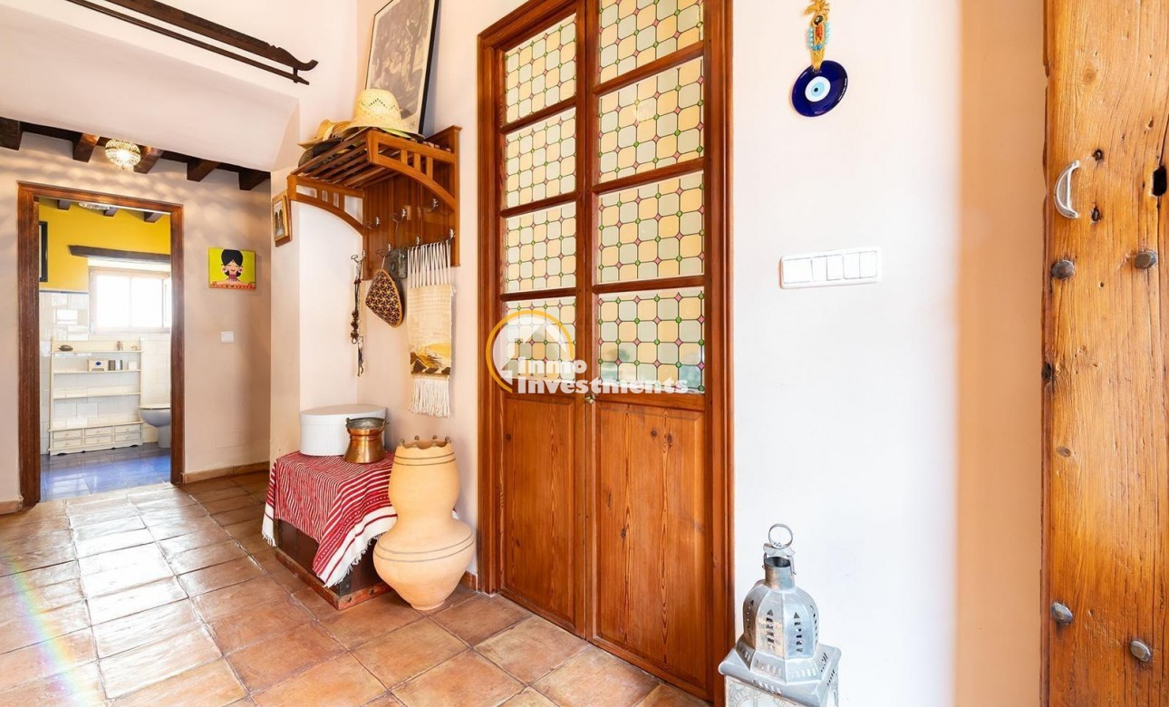 Till salu - village house - Los Martinez Del Puerto - Los Martínez del Puerto