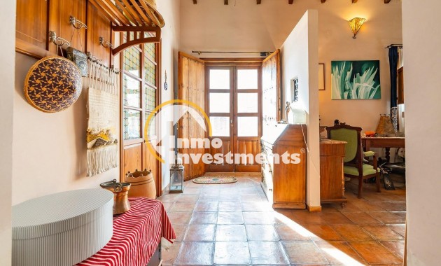 Till salu - village house - Los Martinez Del Puerto - Los Martínez del Puerto