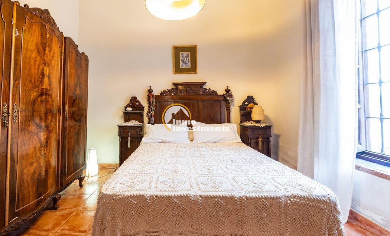 Till salu - village house - Los Martinez Del Puerto - Los Martínez del Puerto