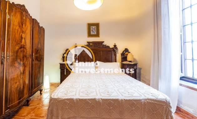 Till salu - village house - Los Martinez Del Puerto - Los Martínez del Puerto