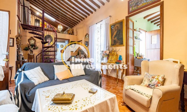 Till salu - village house - Los Martinez Del Puerto - Los Martínez del Puerto