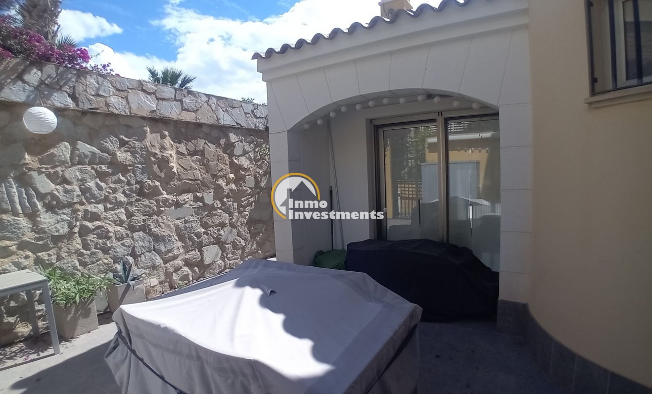 Till salu - Villa - Algorfa - La Finca