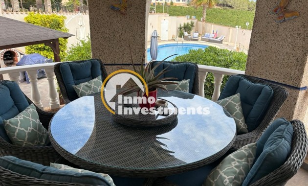 Resale - Villa - Algorfa