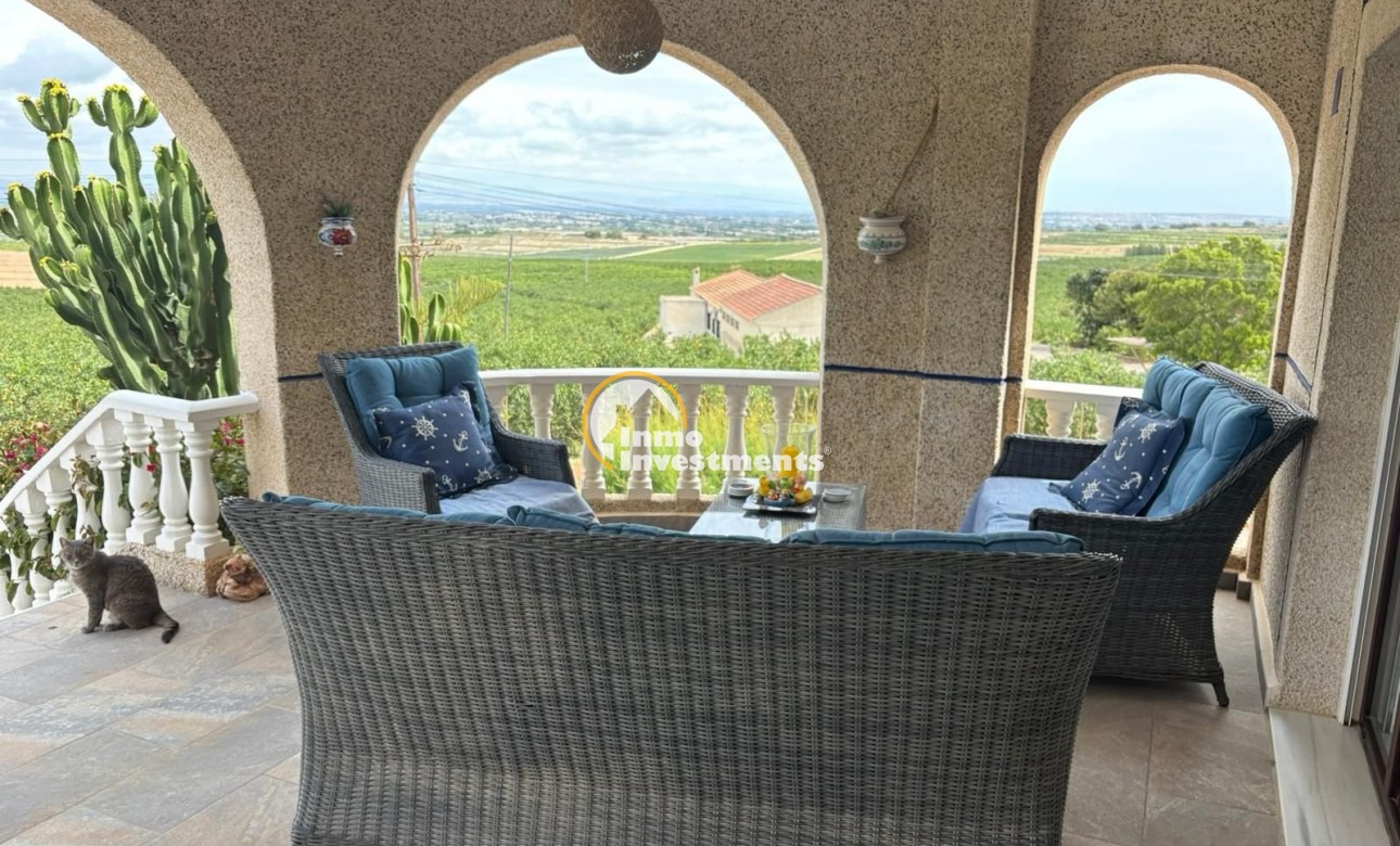 Resale - Villa - Algorfa