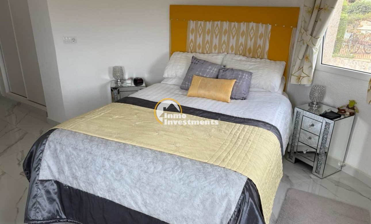 Resale - Villa - Algorfa