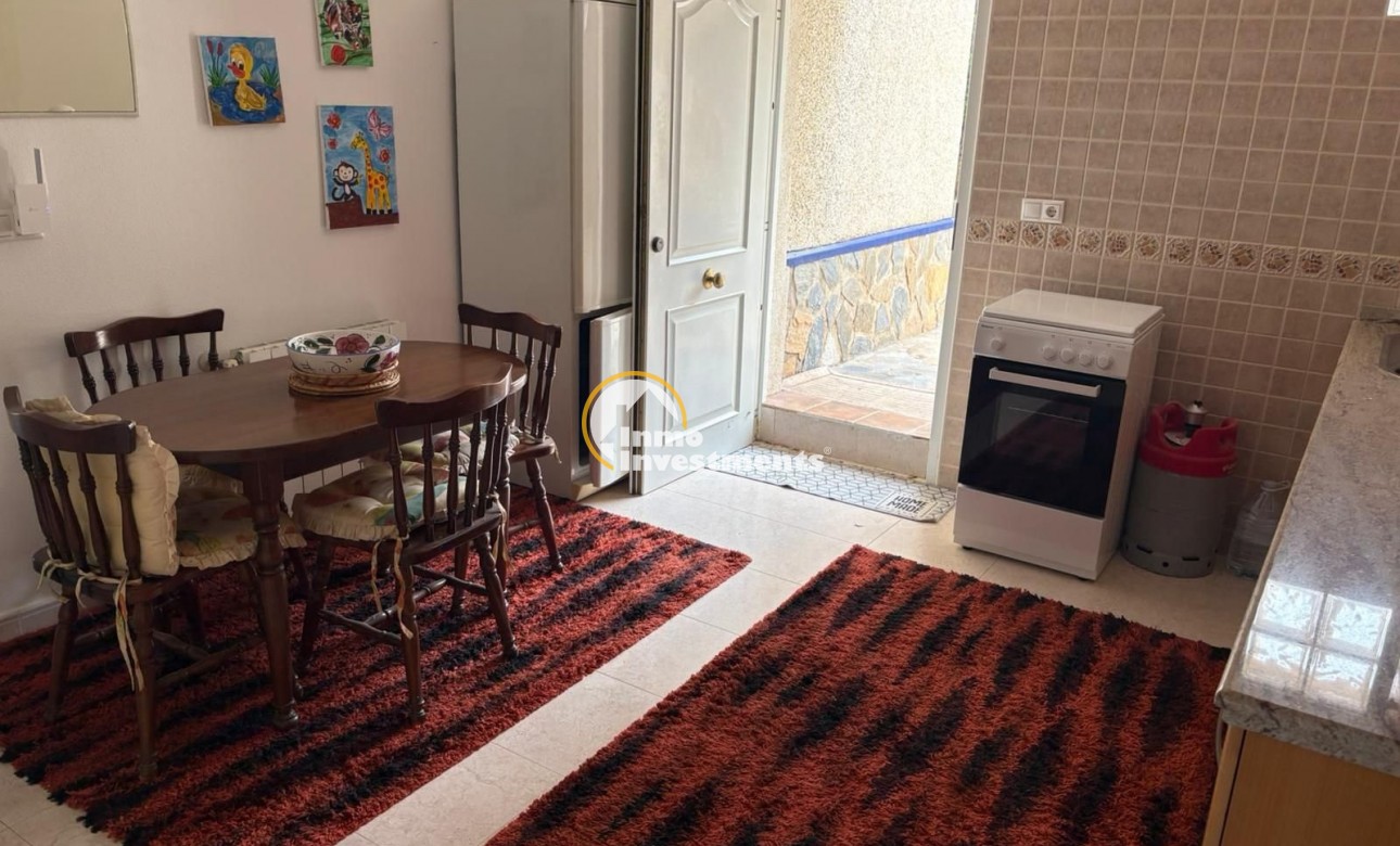 Resale - Villa - Algorfa