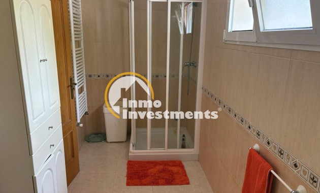 Resale - Villa - Algorfa