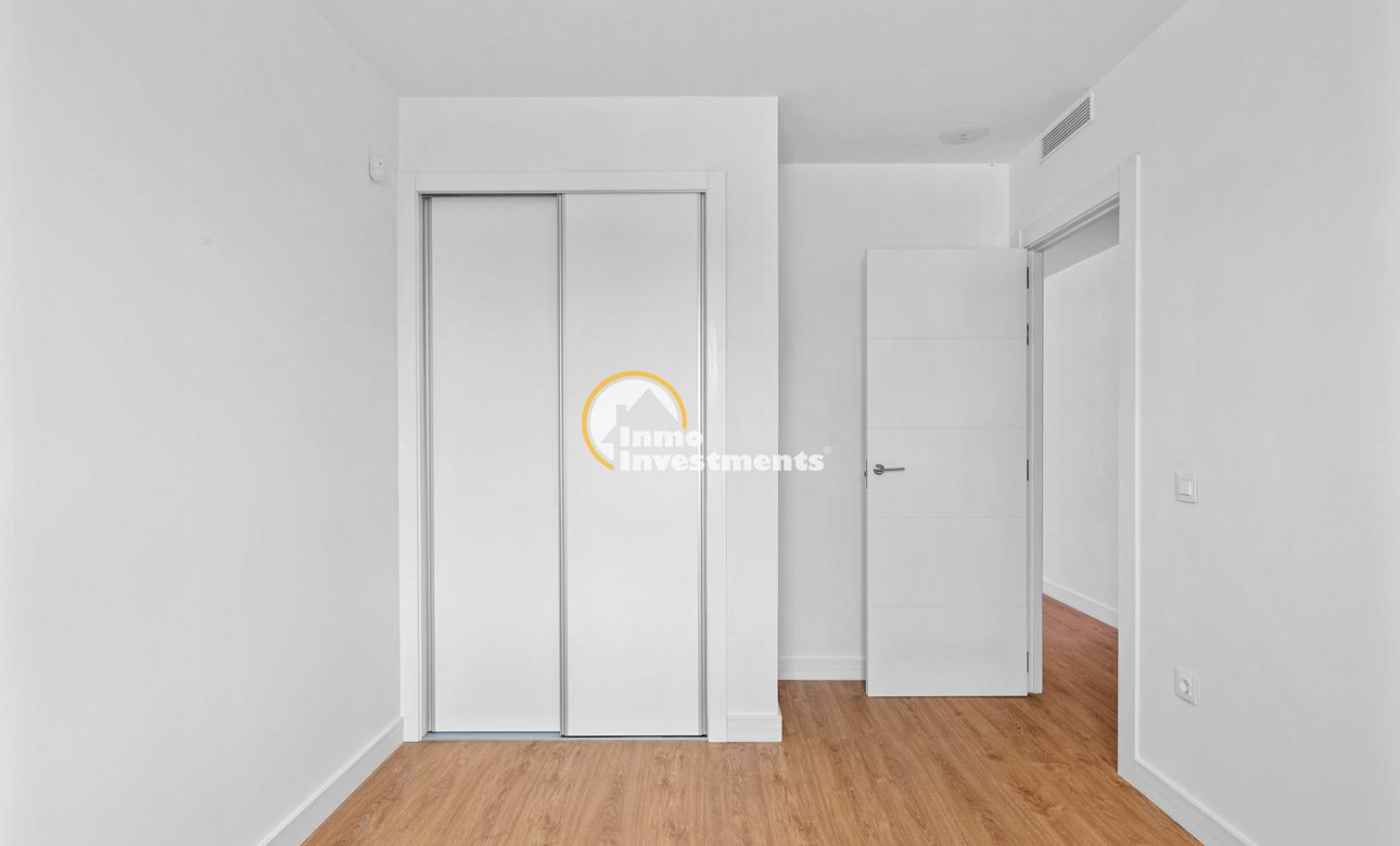 Resale - Apartment - Villamartin