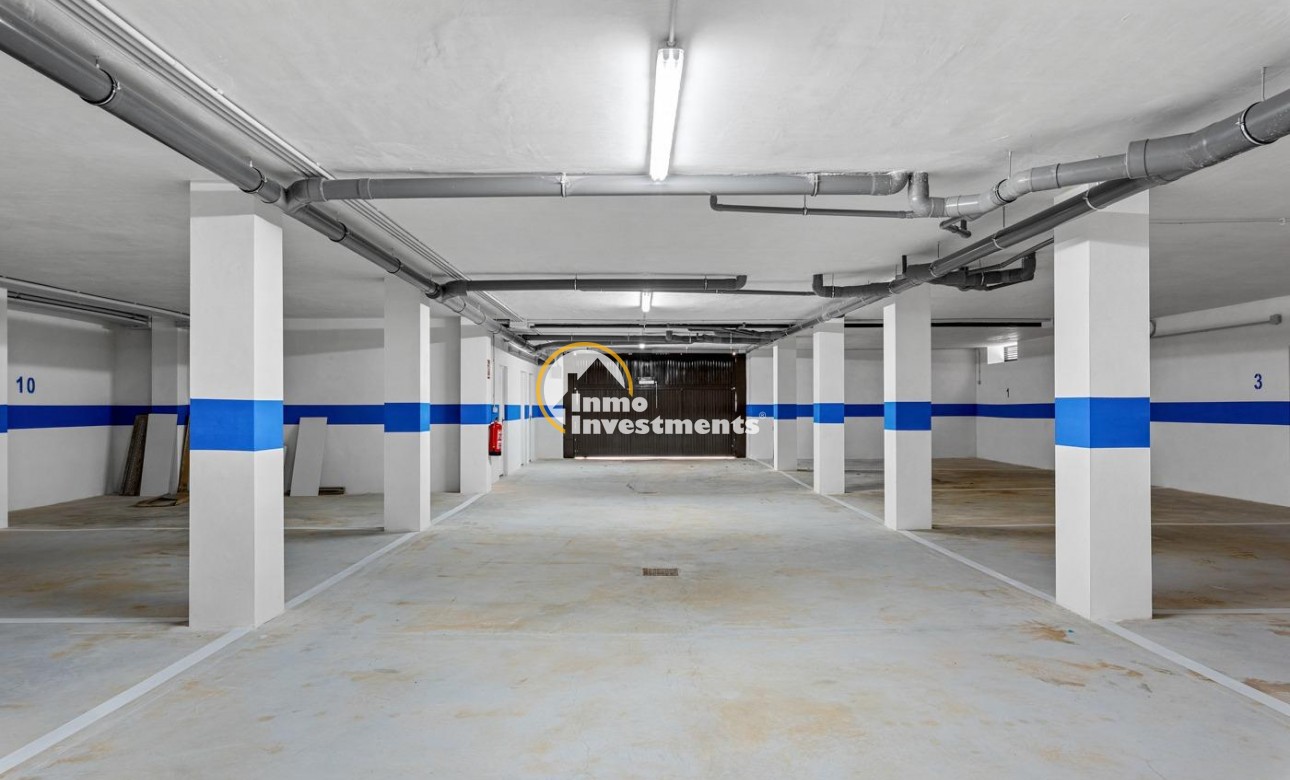 Resale - Apartment - Villamartin