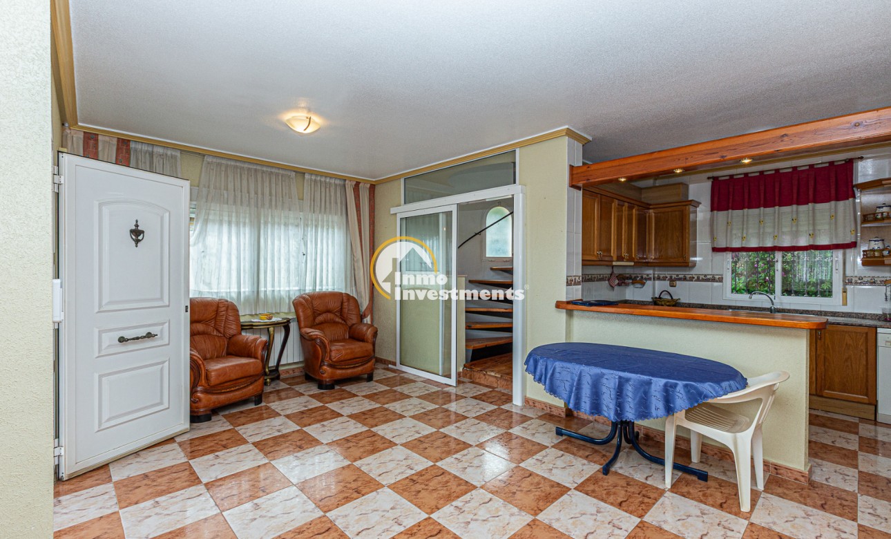 Resale - Villa - Villamartin - Pinada Golf