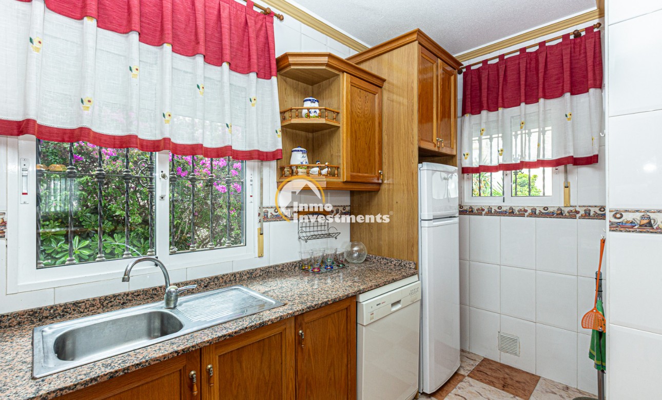 Resale - Villa - Villamartin - Pinada Golf