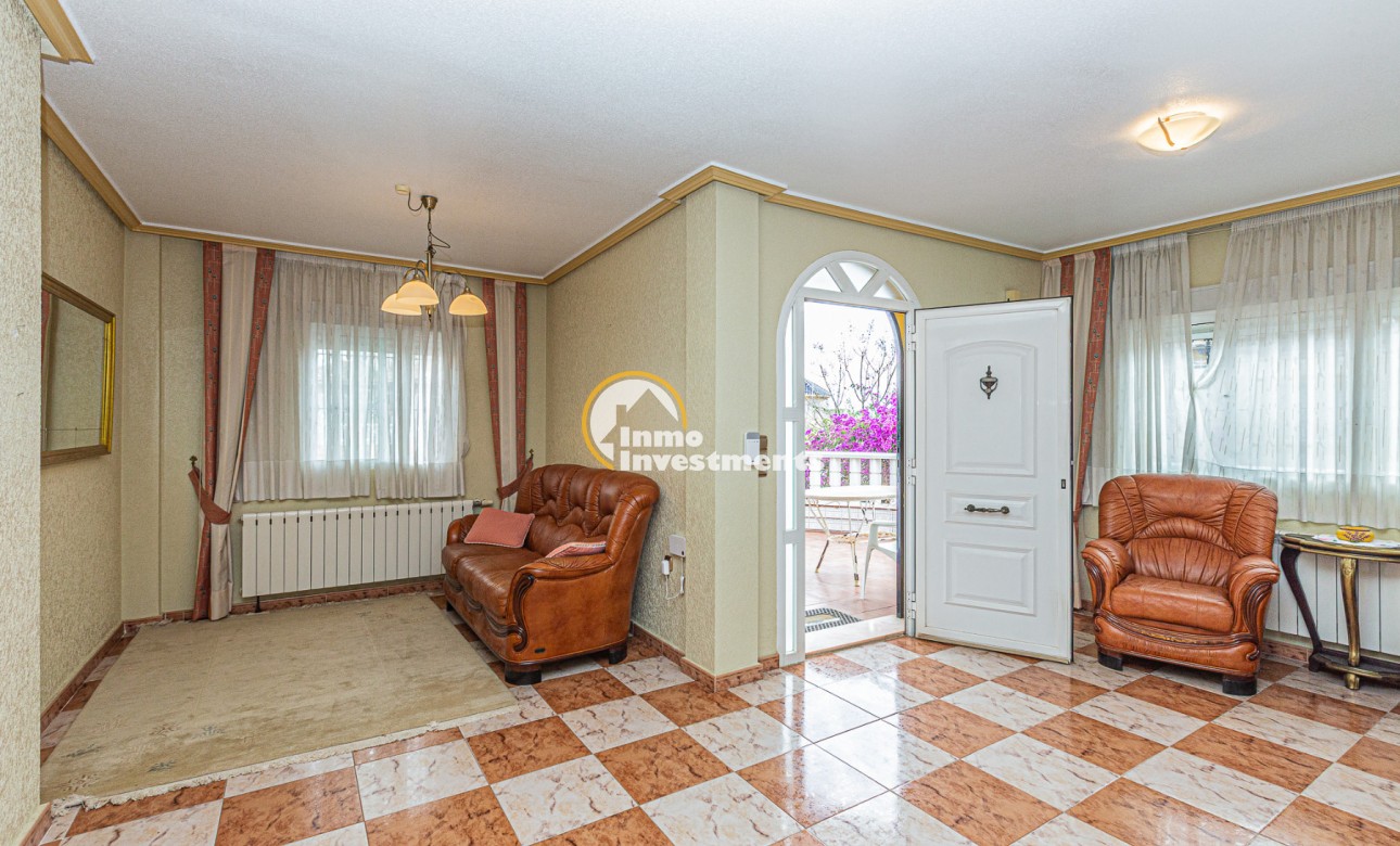 Resale - Villa - Villamartin - Pinada Golf