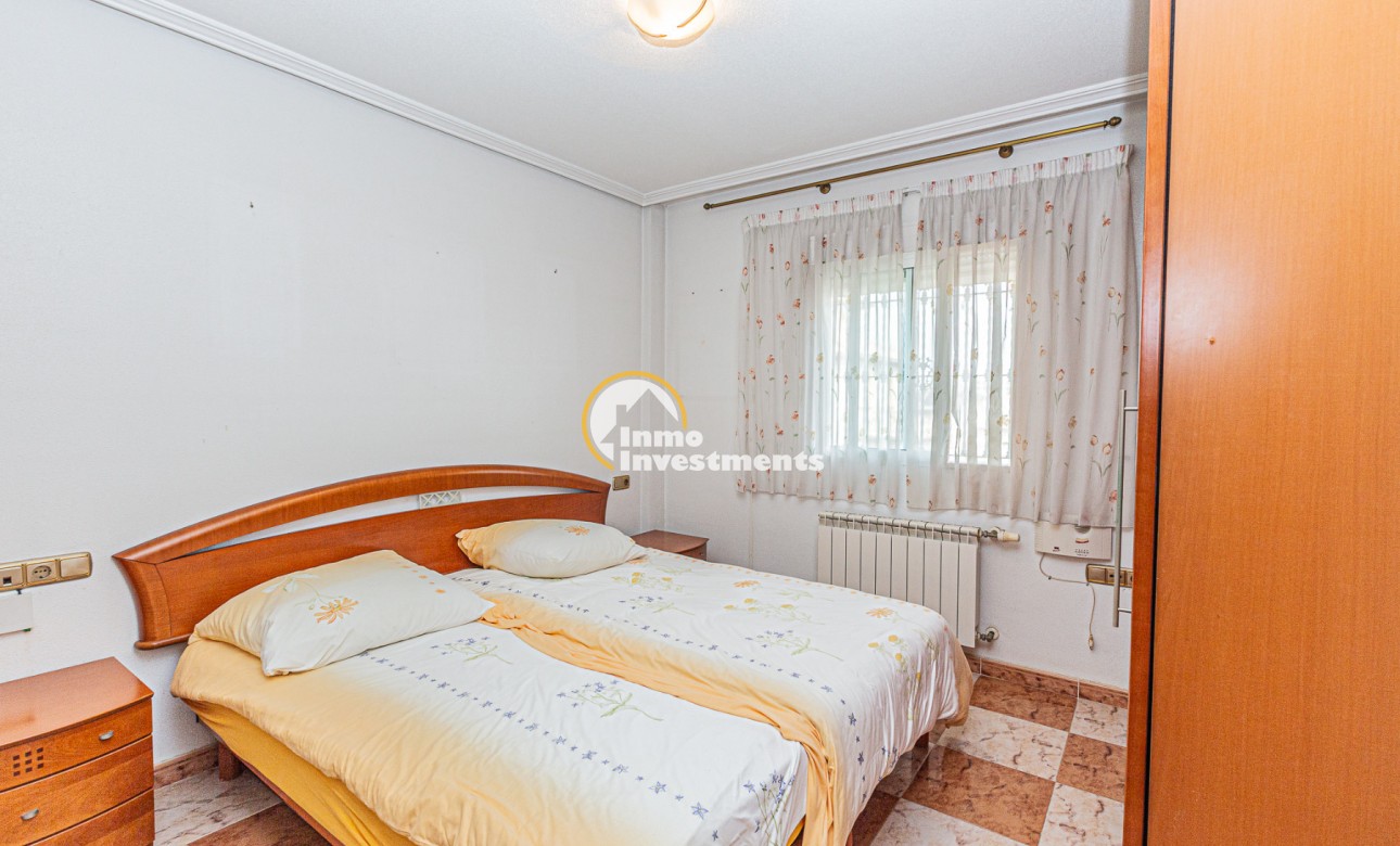 Resale - Villa - Villamartin - Pinada Golf