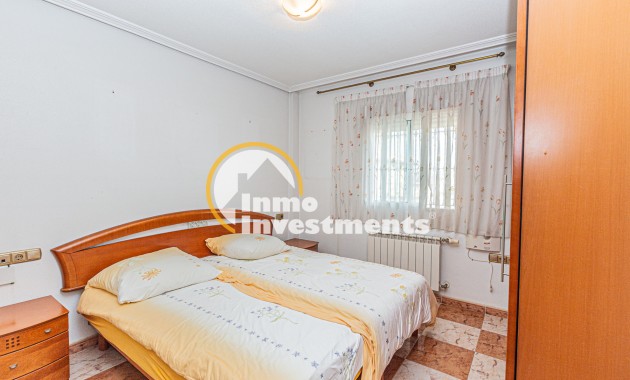 Resale - Villa - Villamartin - Pinada Golf
