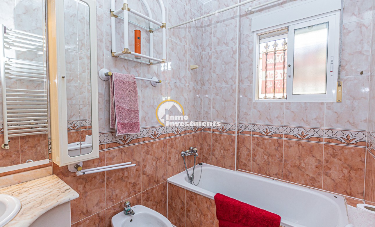 Resale - Villa - Villamartin - Pinada Golf