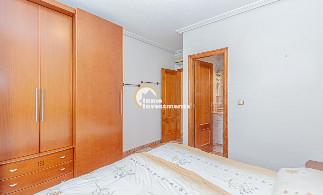 Resale - Villa - Villamartin - Pinada Golf