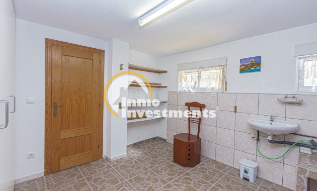 Resale - Villa - Villamartin - Pinada Golf