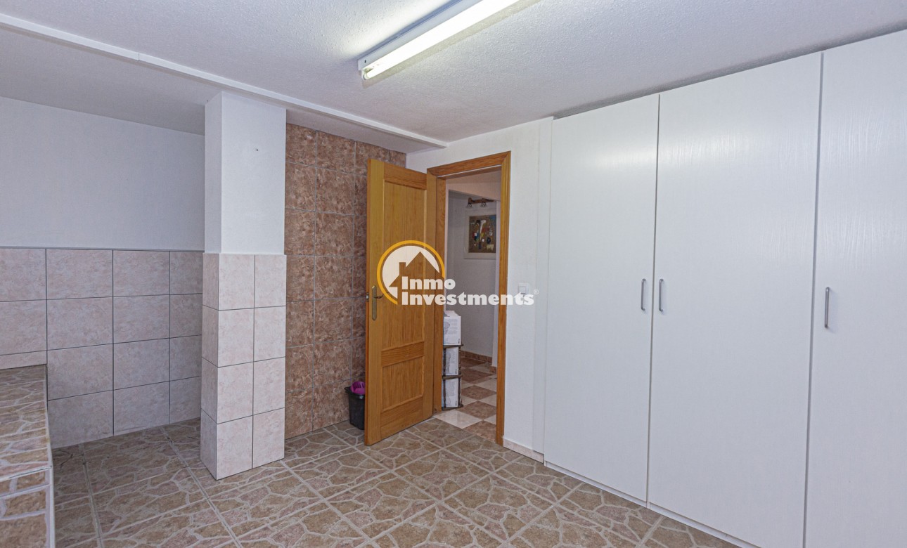 Resale - Villa - Villamartin - Pinada Golf