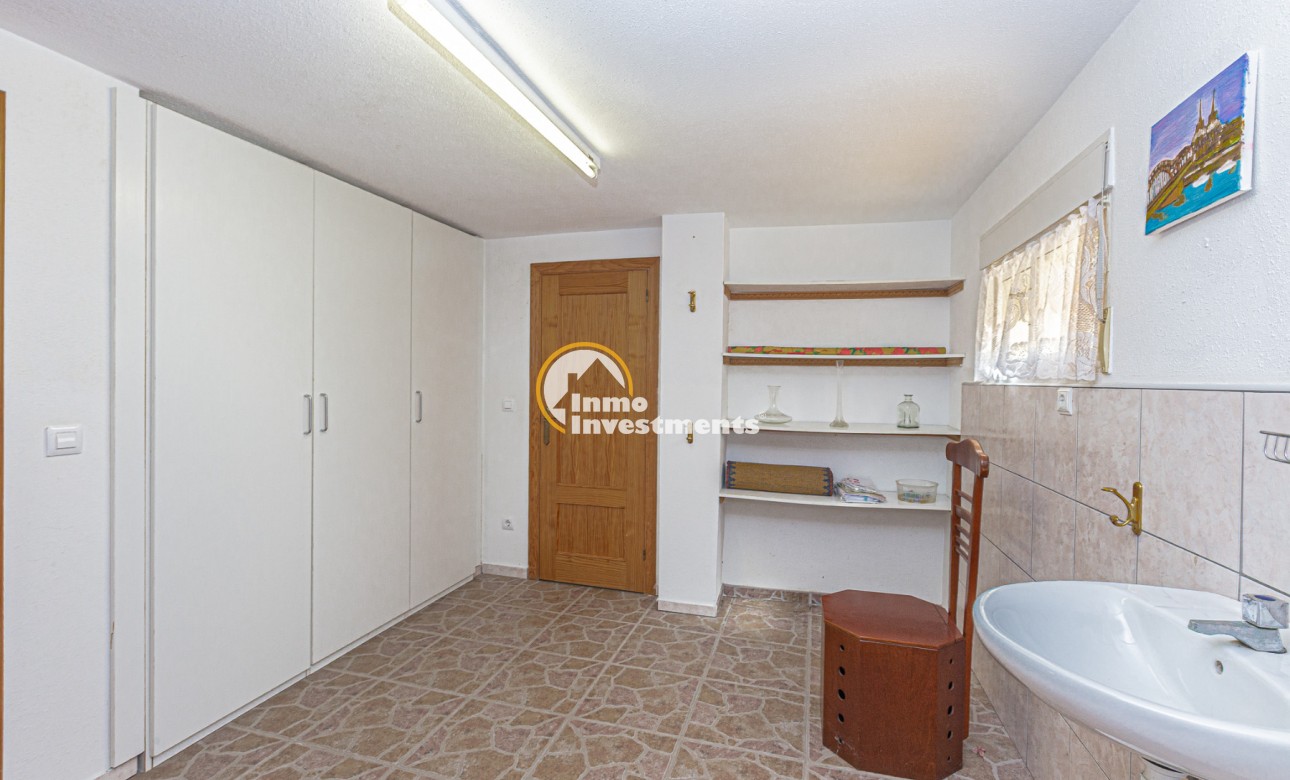 Resale - Villa - Villamartin - Pinada Golf