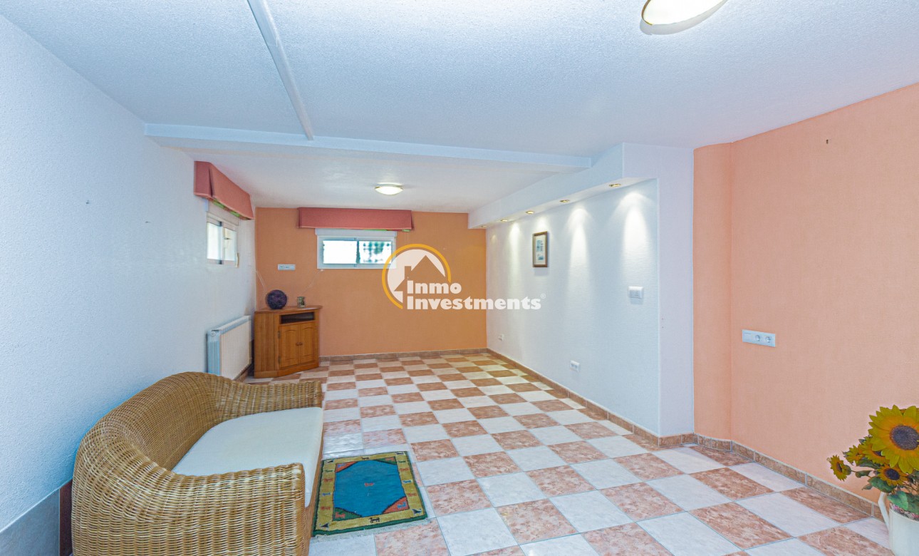 Resale - Villa - Villamartin - Pinada Golf