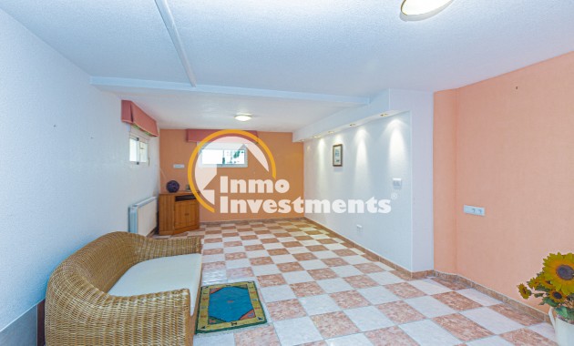 Resale - Villa - Villamartin - Pinada Golf