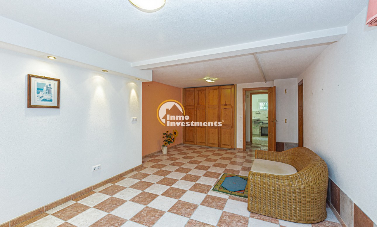 Resale - Villa - Villamartin - Pinada Golf