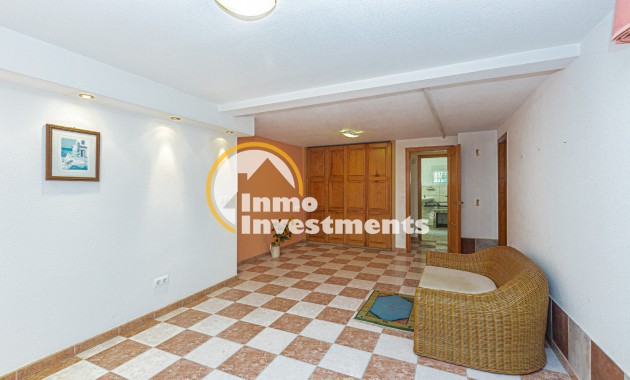 Resale - Villa - Villamartin - Pinada Golf