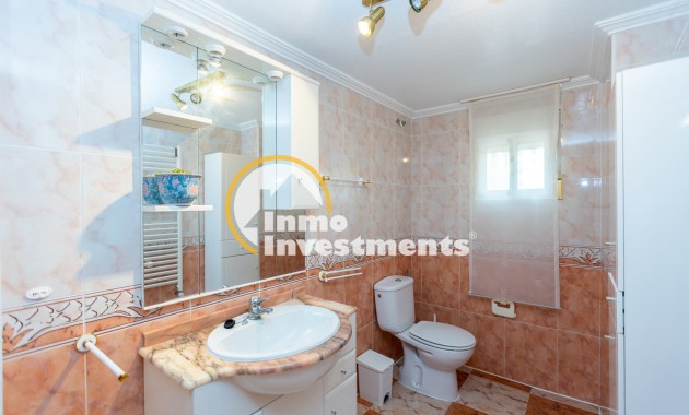 Resale - Villa - Villamartin - Pinada Golf