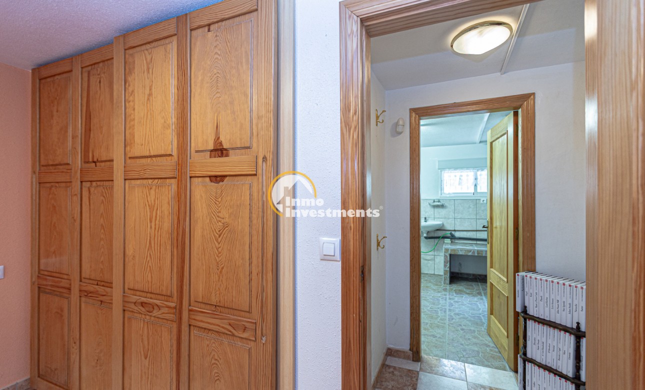 Resale - Villa - Villamartin - Pinada Golf