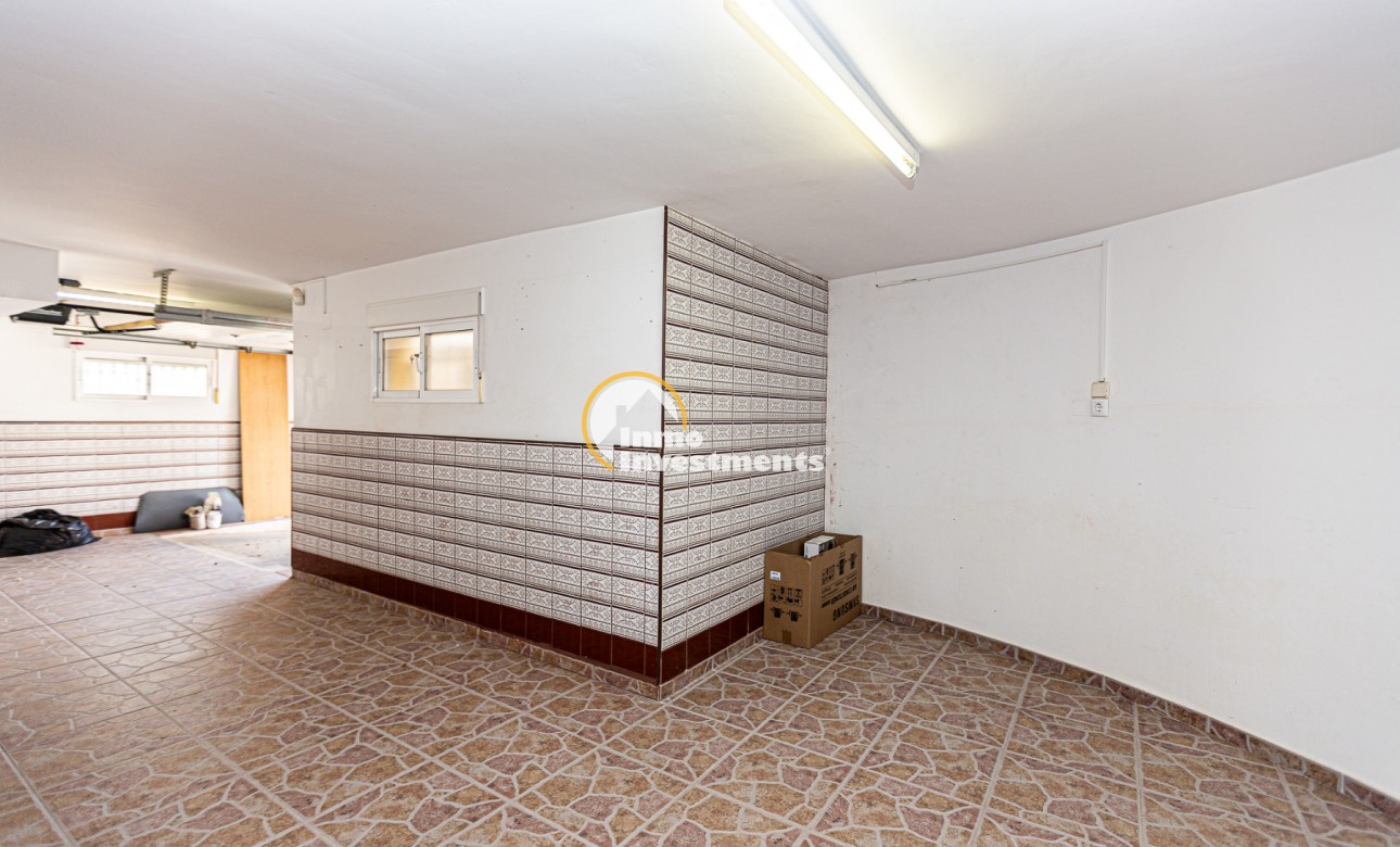 Resale - Villa - Villamartin - Pinada Golf