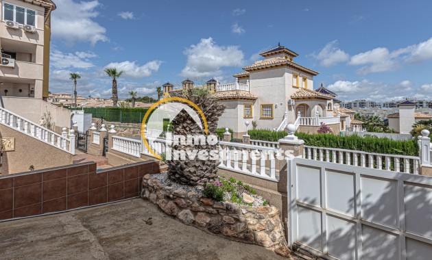 Resale - Villa - Villamartin - Pinada Golf