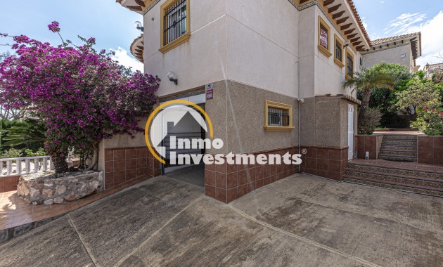 Resale - Villa - Villamartin - Pinada Golf