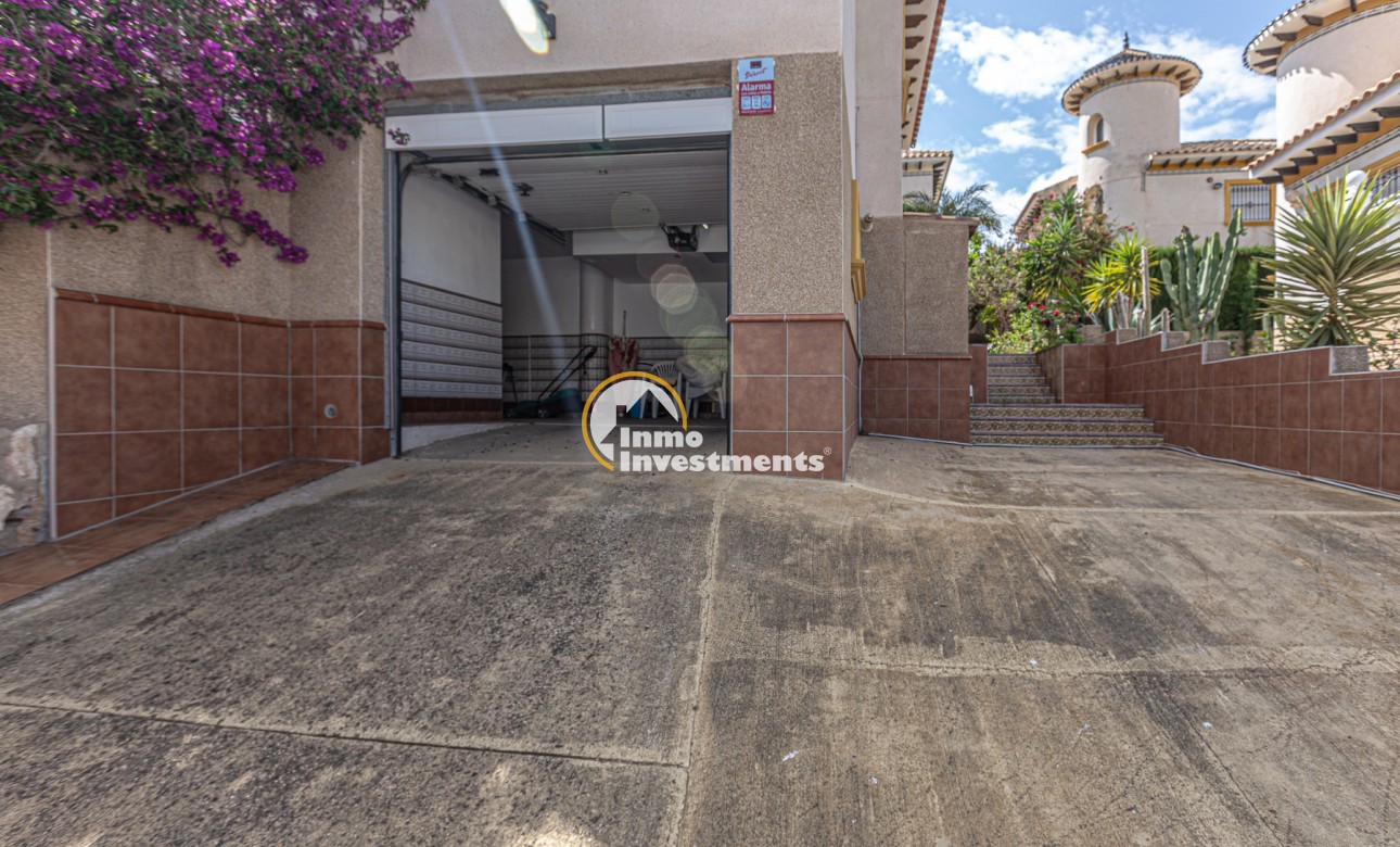 Resale - Villa - Villamartin - Pinada Golf