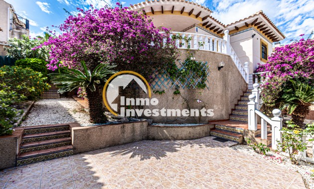 Resale - Villa - Villamartin - Pinada Golf