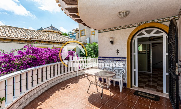 Resale - Villa - Villamartin - Pinada Golf