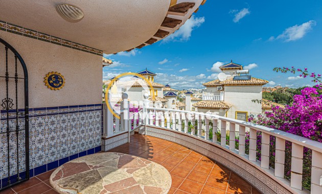 Resale - Villa - Villamartin - Pinada Golf