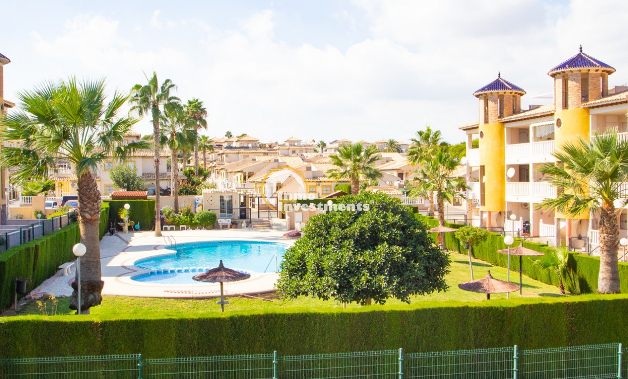Resale - Villa - Villamartin - Pinada Golf