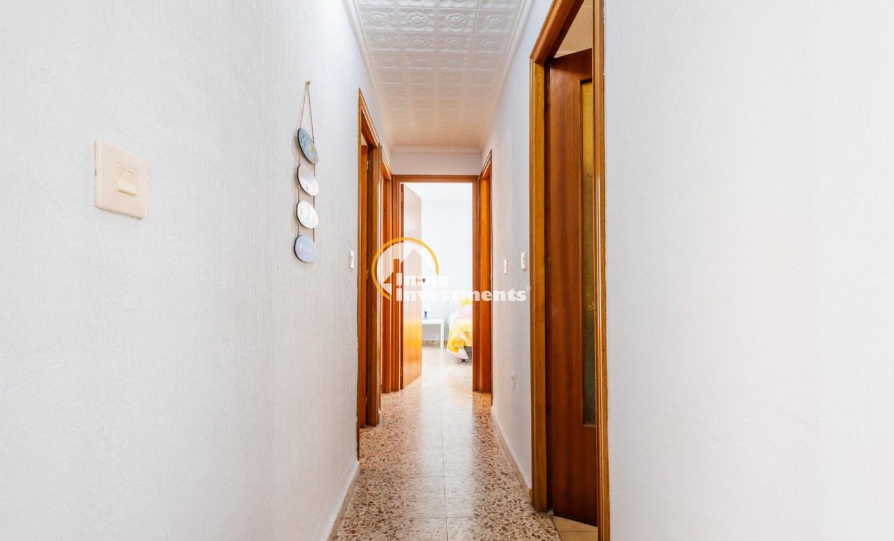 Bestaande bouw - Appartement - Torrevieja - Playa de los Naufragos