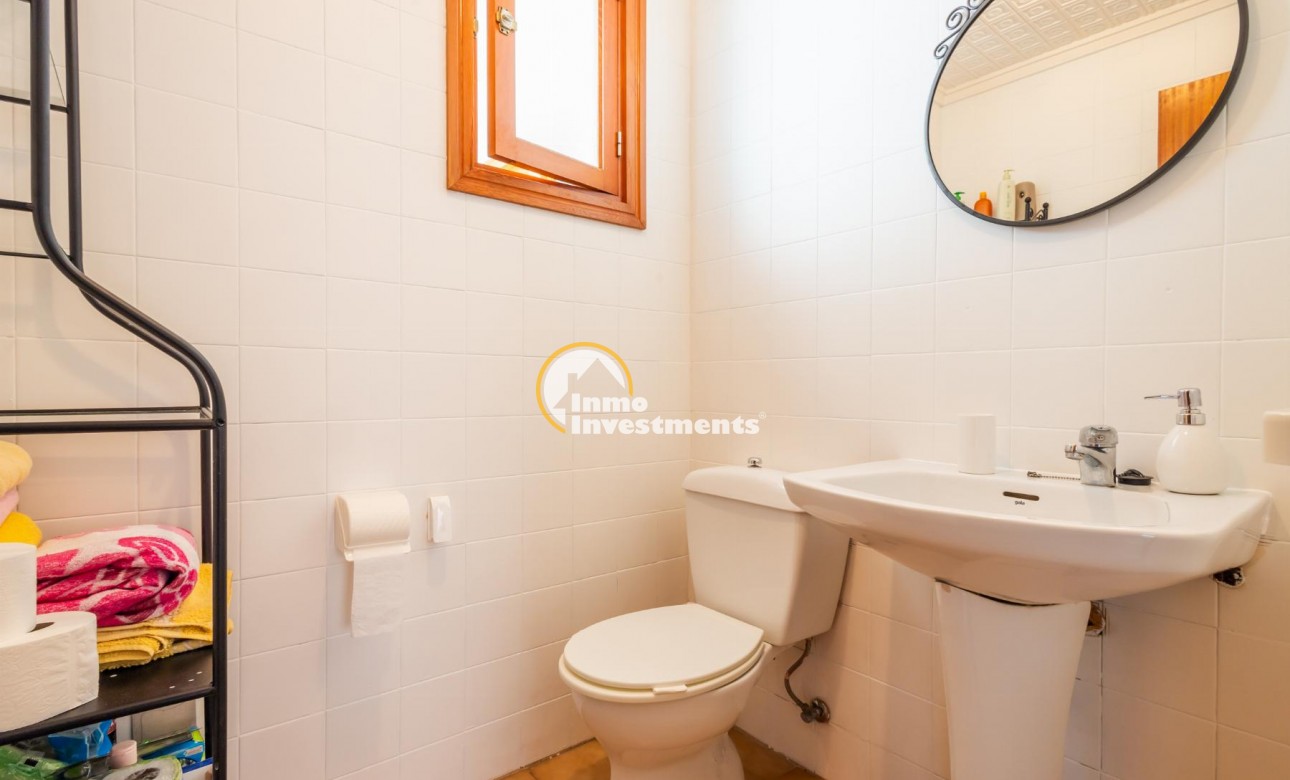 Bestaande bouw - Appartement - Torrevieja - Playa de los Naufragos