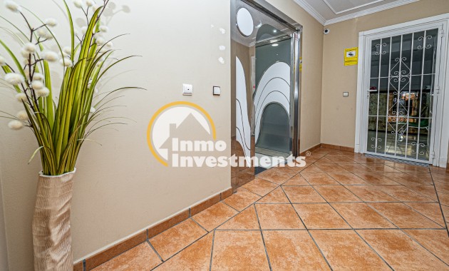 Lange termijn verhuur - Commercieel - La Zenia