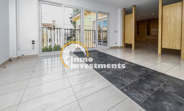 Lange termijn verhuur - Commercieel - La Zenia