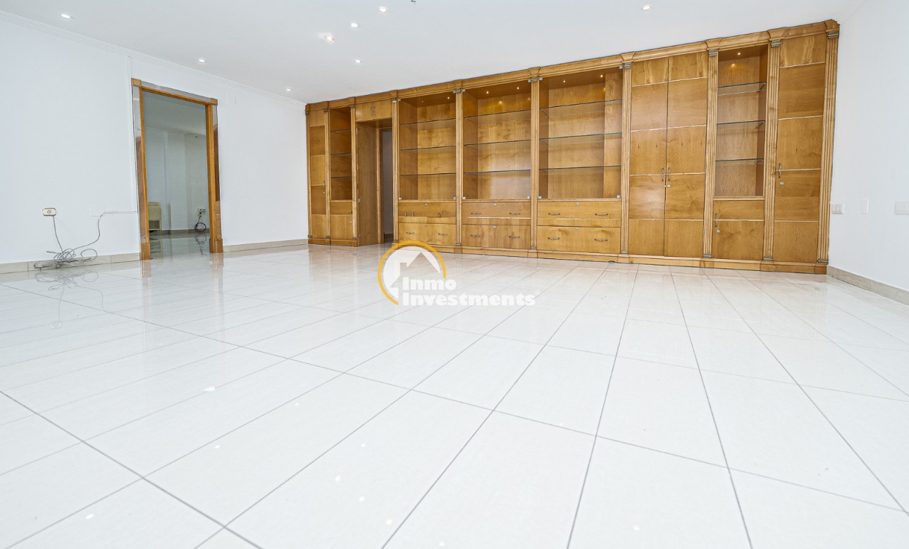 Lange termijn verhuur - Commercieel - La Zenia