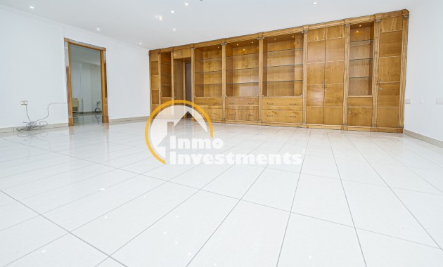 Lange termijn verhuur - Commercieel - La Zenia