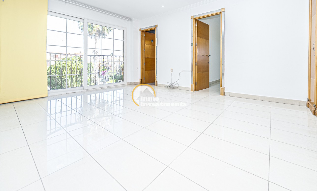 Lange termijn verhuur - Commercieel - La Zenia