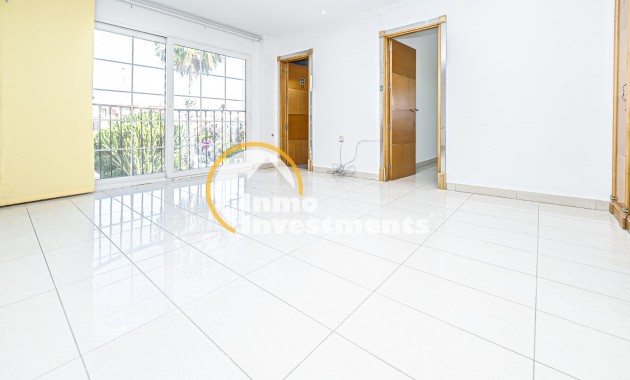 Lange termijn verhuur - Commercieel - La Zenia