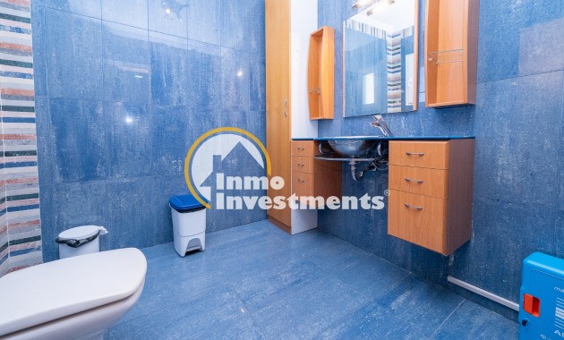 Lange termijn verhuur - Commercieel - La Zenia