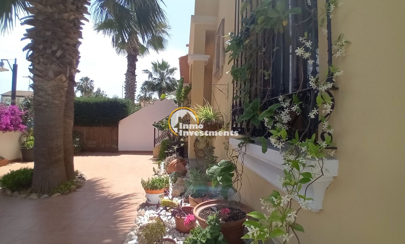 Resale - Apartment - Algorfa - La Finca